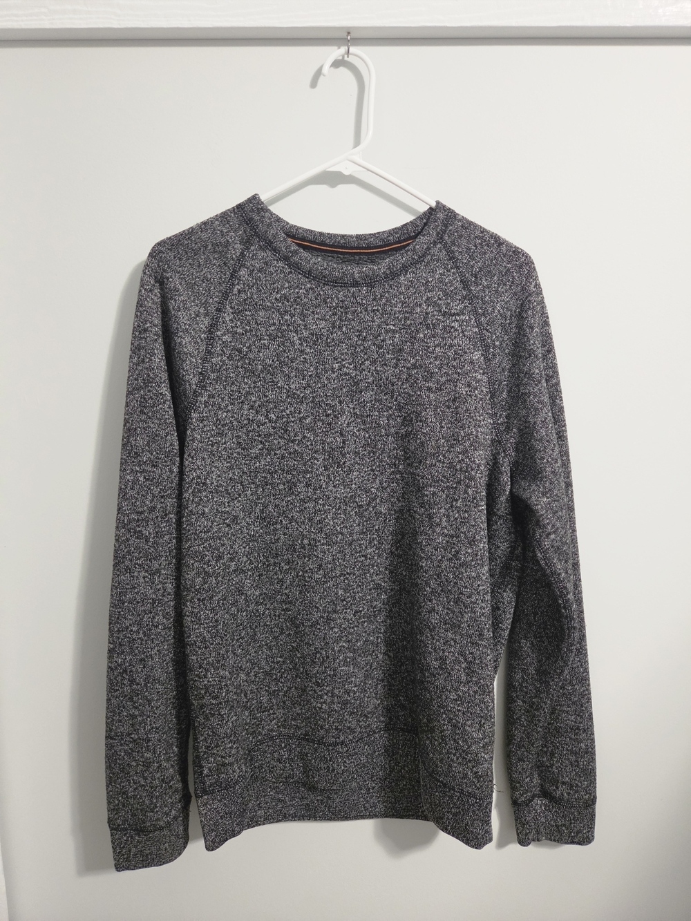 Abercrombie & Fitch Men's Marled Dark Gray Crewneck Sweater